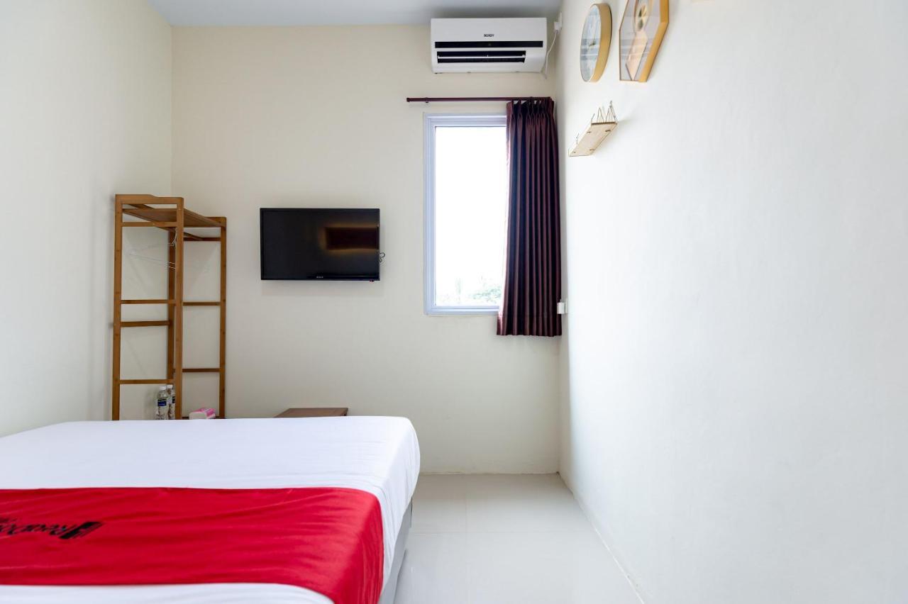Reddoorz Plus At Komplek Abc Batu Aji Batam Kubuk Exterior foto